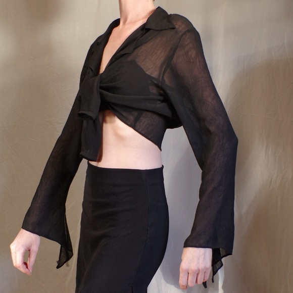 Top - Picture 2 of 2